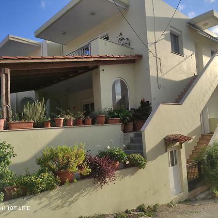 Breeze Holiday Home Koxare Екстер'єр фото